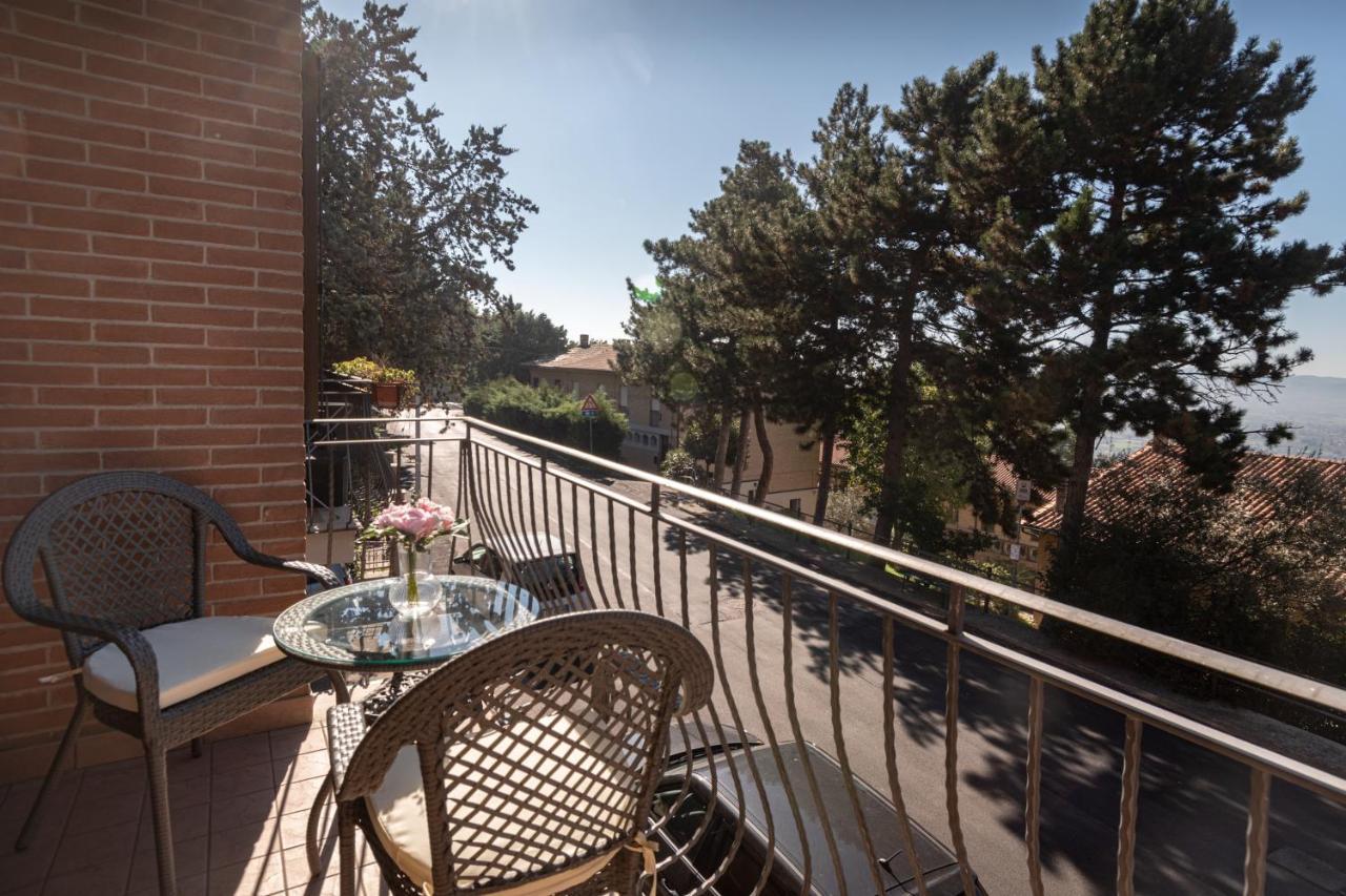 La Pineta Assisi Villa Екстериор снимка